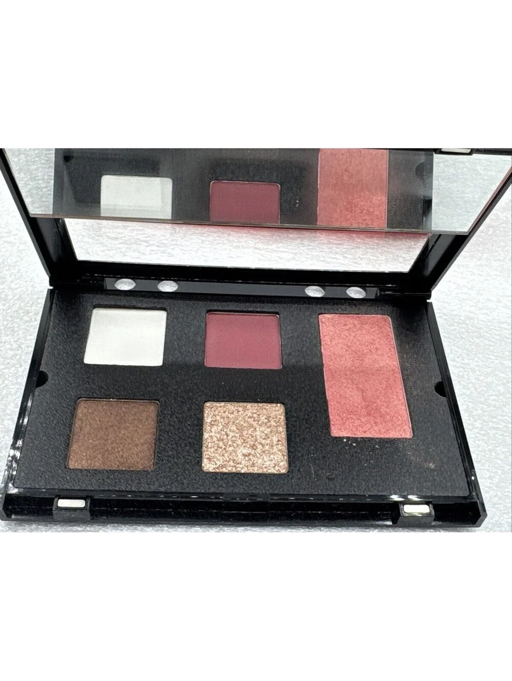 Trish Mcevoy Makeup Planner Leopard Animal Print Wardrobing Mini Page Eyeshadow